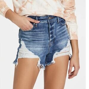 Good American NWT Good Bombshell Denim Shorts Blue 646 Size 0/25 Distressed